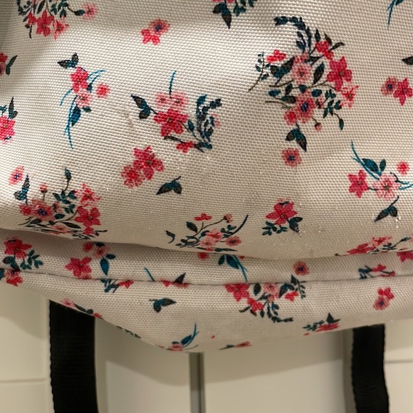 Vans Black and White Floral Print Backpack - Picture 4 of 7